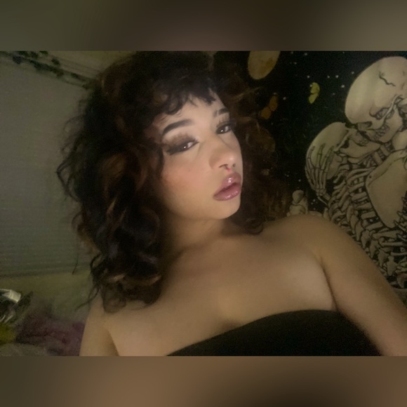 hiii:3 - Picture 1 of 5